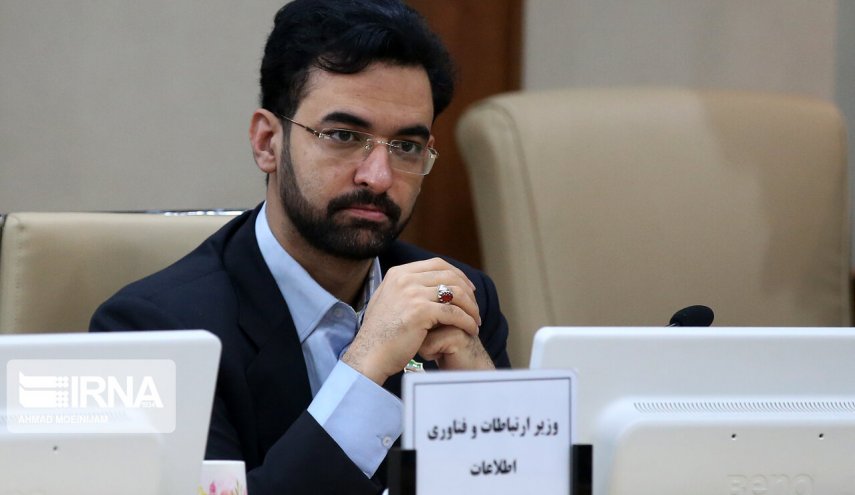 آذری جهرمی: سرعت اینترنت خانگی ۴ برابر می شود