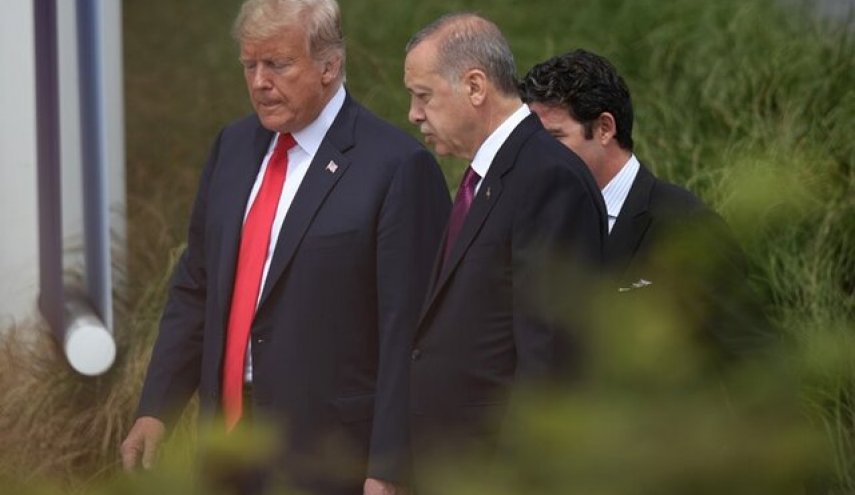گفتگوی تلفنی ترامپ و اردوغان درباره آتش‌بس در سوریه و لیبی
