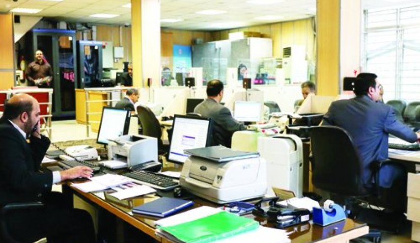 تمدید بخشنامه دورکاری کارکنان دستگاه‌های اجرایی استان تهران تا ۲۰ فروردین

