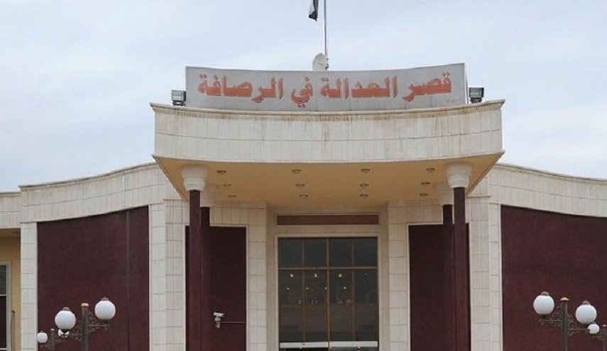 بالصورة..مذكرة قبض بحق وكيل في التربية العراقية..ما السبب؟