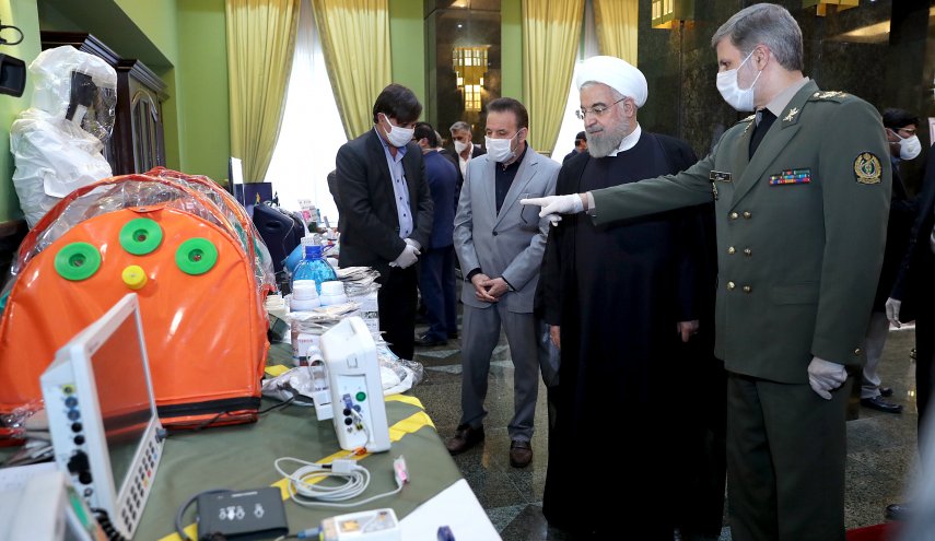 بازدید روحانی از نمایشگاه دستاوردهای داخلی حوزه مقابله با کرونا