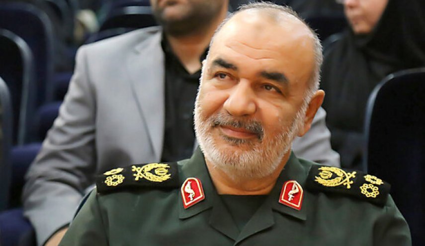 تماس سرلشکر سلامی با لاریجانی در پی ابتلا به کرونا