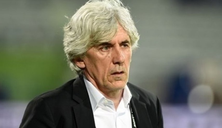 منتخب عربي يقيل مدربه دون خوض أي مباراة
