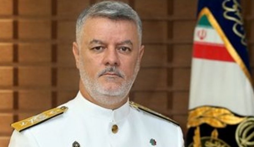 دریادار خانزادی: برای غلبه بر ویروس کرونا پای کار هستیم
