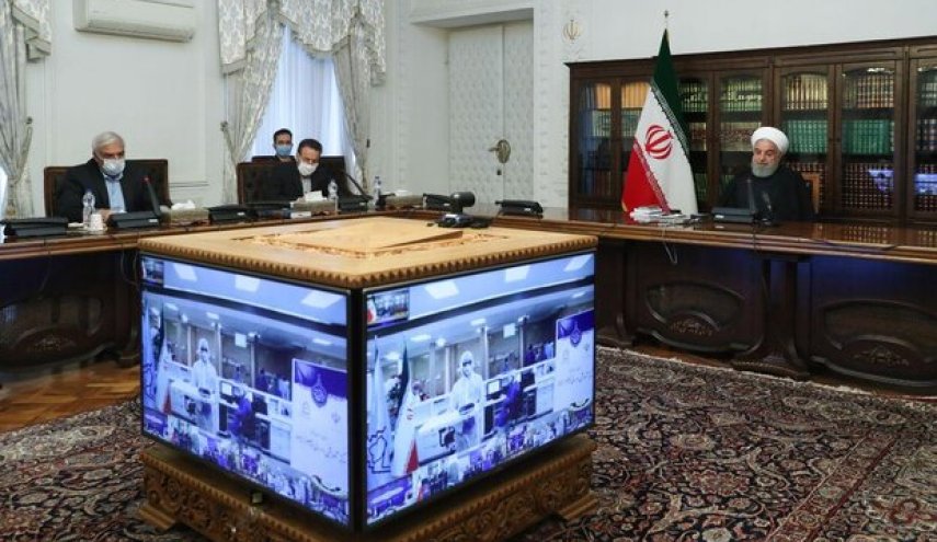 روحانی: بازگشایی تدریجی مشاغل با دقت و رعایت اصول بهداشتی انجام شود