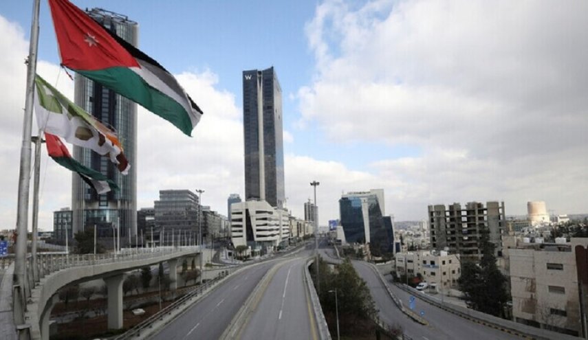 الأردن يبحث عن مصاب بكورونا خالف الحجر!