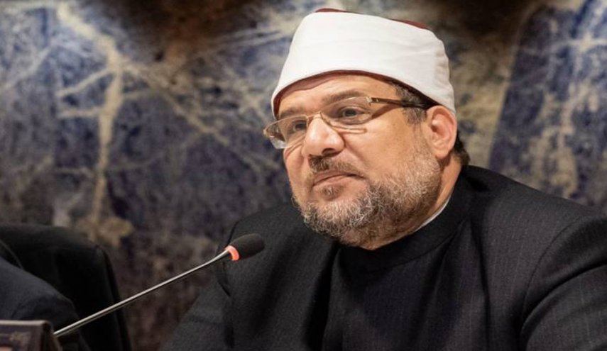 الأوقاف المصرية تطرد إمام زاوية مكن والده من إلقاء خطبة
