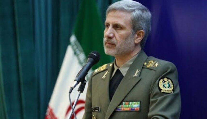 امیرحاتمی: تجهیزات ارتش برای مقابله با کرونا، از فناوری روز دنیا بهره می‌برد
