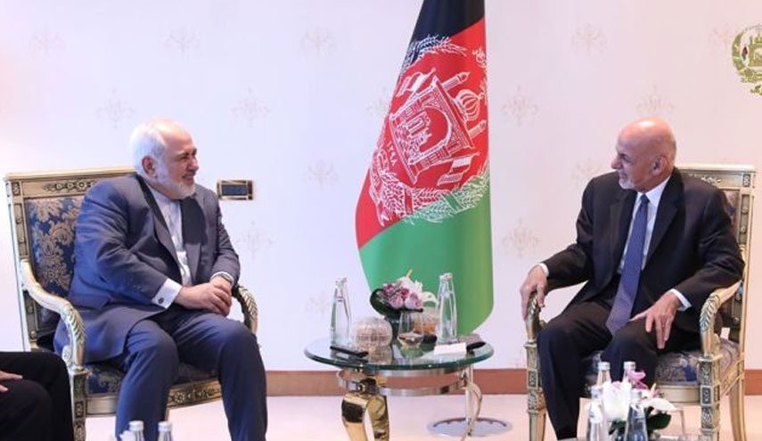 رایزنی تلفنی ظریف با غنی و عبدالله
