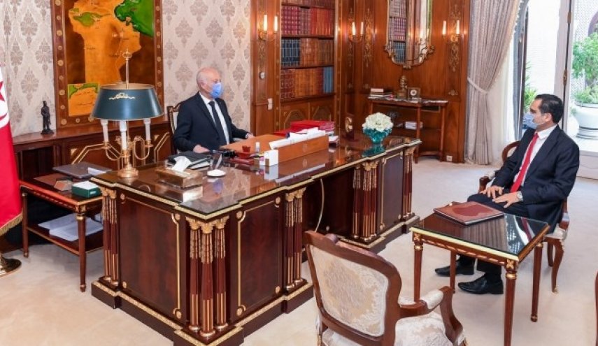تأکید رئیس‌جمهور تونس بر عدم مداخله خارجی در لیبی
