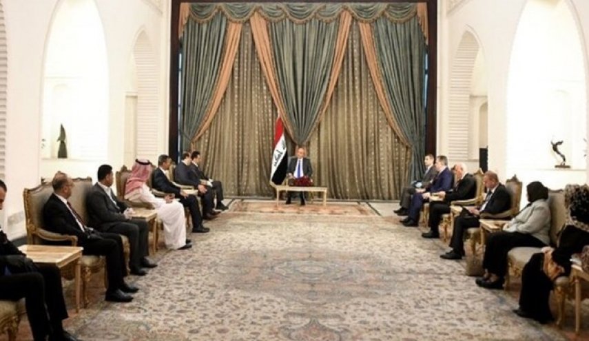 پادرمیانی «برهم صالح» برای پرداخت حقوق کارمندان منطقه کردستان عراق
