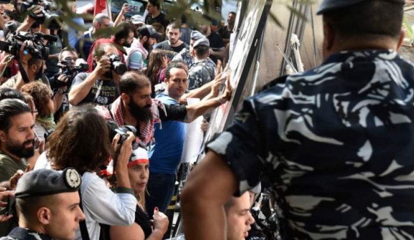 تحركات شعبية في الحمرا وزحلة وطرابلس وحزبية في راشيا