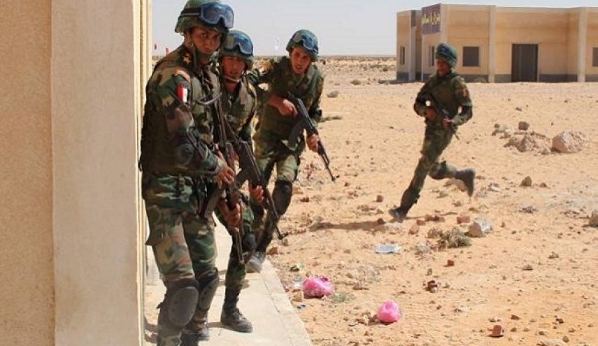 الجيش المصري: مقتل 126 مسلحا بسيناء في الأيام الأخيرة