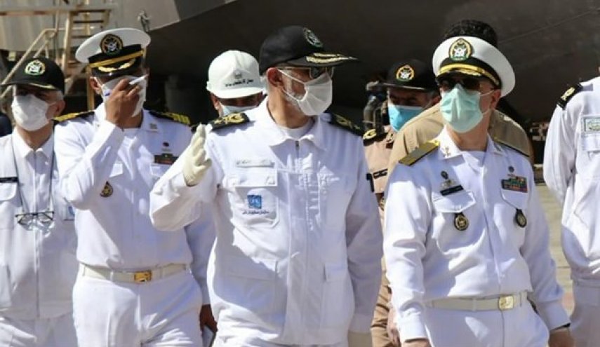 قائد بحرية ايران يتفقد مشاريع منظمة الصناعات البحرية