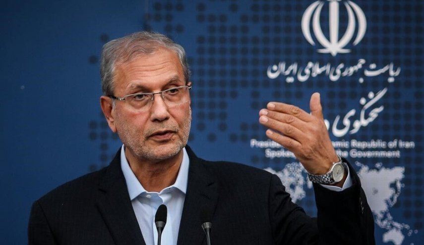 ربیعی: دست روی دست نمی گذاریم و نفت خود را می فروشیم