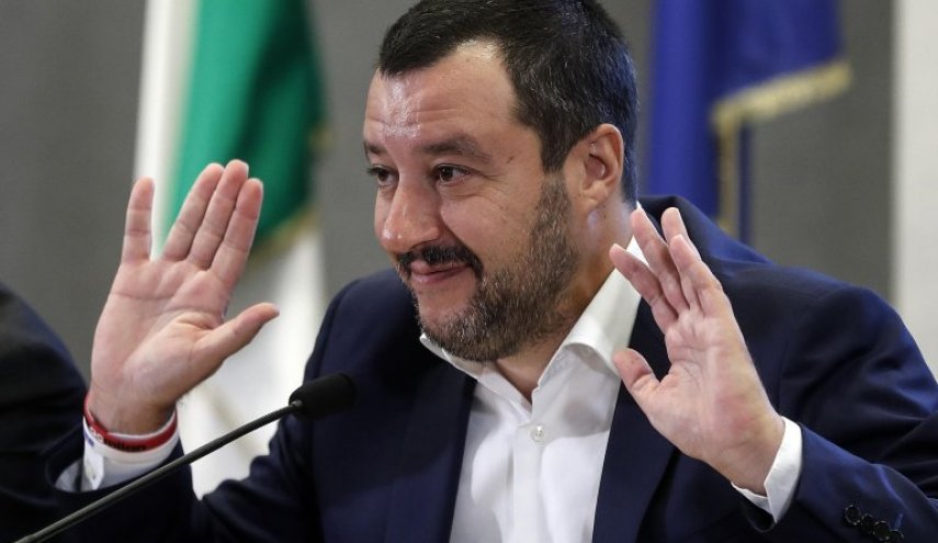 الشيوخ الإيطالي يرفض محاكمة زعيم المعارضة بتهمة اختطاف مهاجرين
