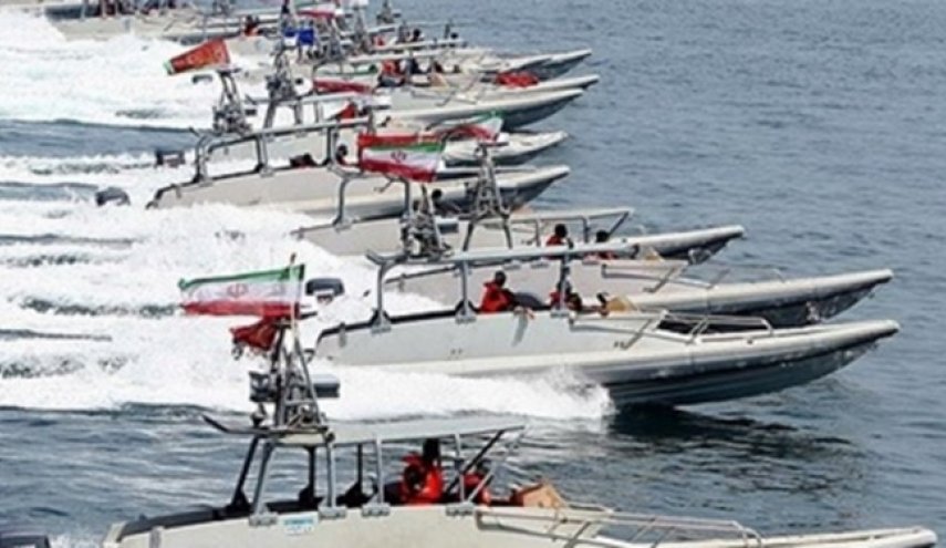آیین الحاق بیش از ۱۰۰ فروند شناور به نیروی دریایی سپاه در بندرعباس آغاز شد