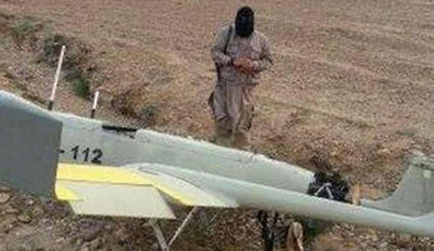 حشد شعبی یک پهپاد داعش را منهدم کرد+عکس