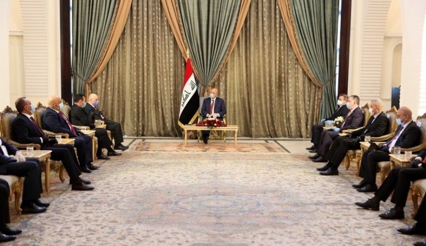صالح يبحث مع محافظين تدابير الحد من انتشار كورونا
