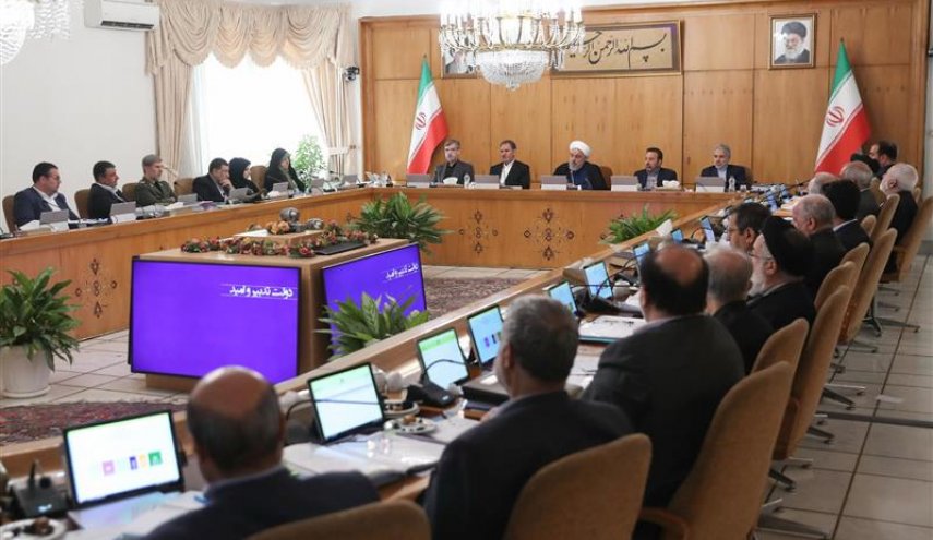 تسهیل ورود و خروج دانشجویان خارجی دارای پروانه اقامت/ اصلاح آیین ‏نامه اجرایی قانون ورود و اقامت اتباع خارجه/ اصلاح آیین‌نامه نظارت بر مسافرت‌های خارجی دستگاه‌های اجرایی
