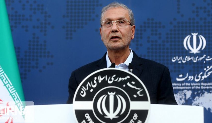 حداقل حقوق بازنشستگان تأمین اجتماعی ۲ میلیون و ۸۵۰ هزار تومان می‌شود/ برنامه‌ای برای افزایش قیمت گازوئیل نداریم