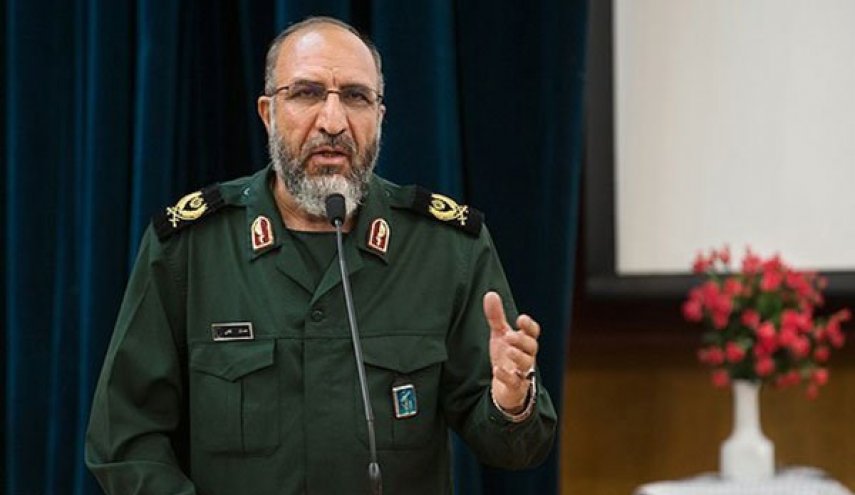 رئيس جامعة امام حسين (ع): نتابع تنفيذ توجيهات قائد الثورة في ظل أجواء جهادية