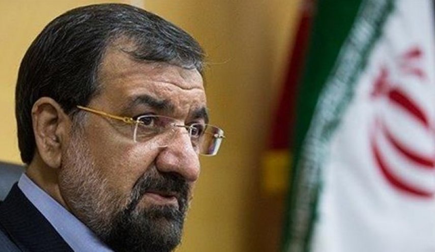 محسن رضایی: باید در حوزه فرهنگ و اقتصاد تحول جدی شکل بگیرد
