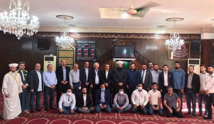 صلاة مشتركة بين السنة والشيعة في بيروت  لـ