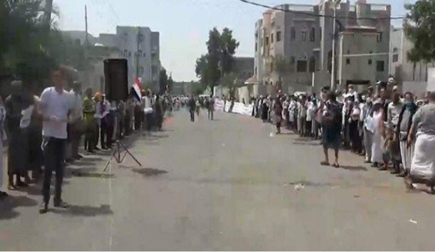 ممثلو قطاعات صحية بالحديدة يسلمون مكتب الأمم المتحدة رسالة احتجاج