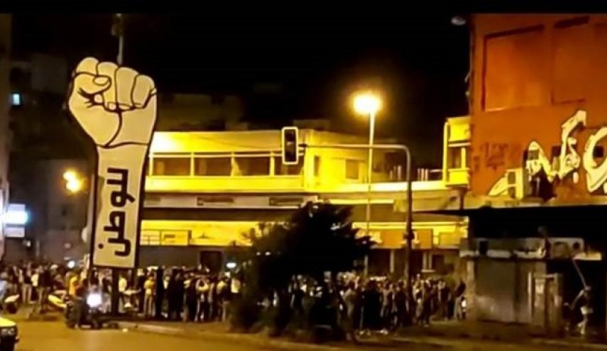 معترضان لبنانی صف خود را از آشوبگران جدا کردند