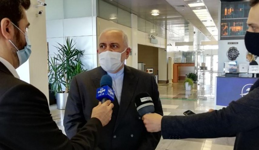 ظریف: اروپایی‌ها تاکنون نتوانستند در برابر آمریکا سیاست مستقلی را دنبال کنند