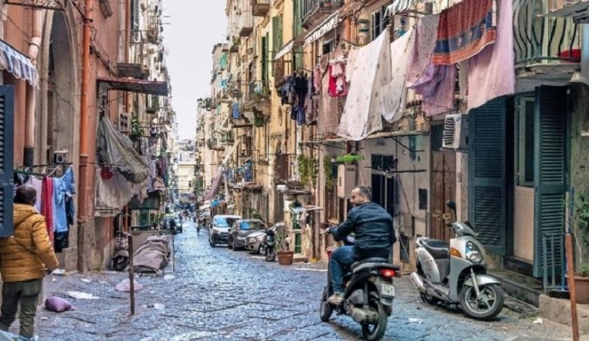 إحصائية رسمية: 1.7 مليون أسرة إيطالية تعيش في 
