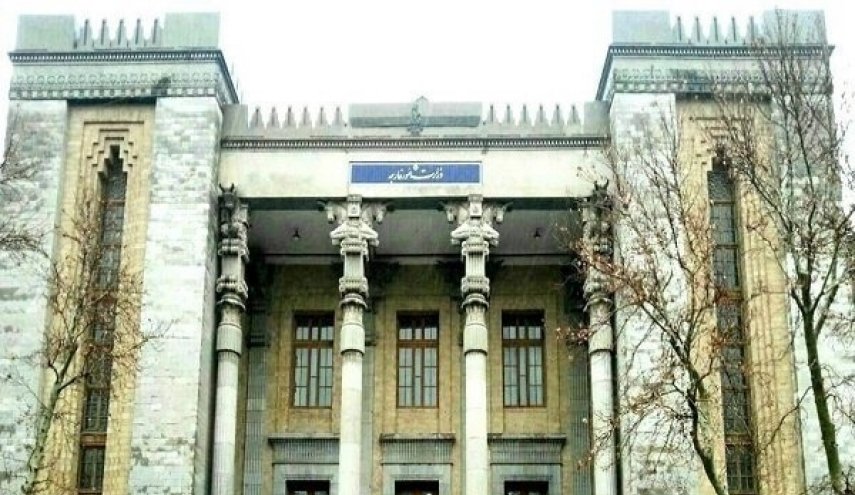 استدعاء السفير الروماني الى الخارجية الايرانية