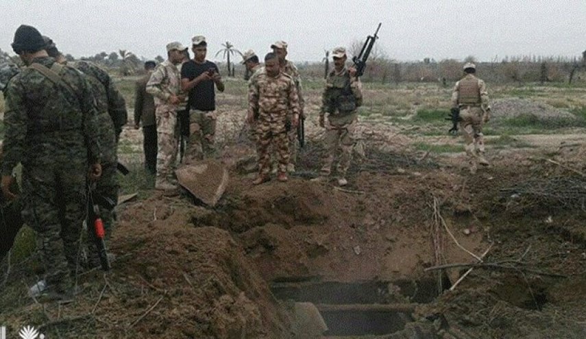 کشف 2 کارگاه ساخت بمب و 11 مخفیگاه داعش در صلاح الدین عراق
