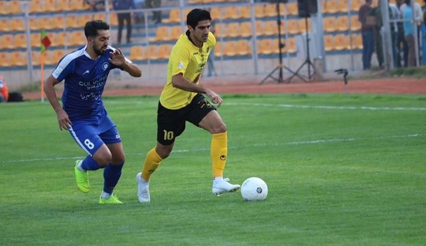 برتری 2 بر 0 سپاهان مقابل گل‌گهر/ شاگردان قلعه نوعی به رده دوم رسیدند