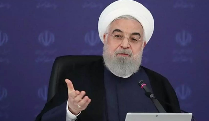 روحانی: حداقل تا پایان سال با کرونا درگیر هستیم/ مراقبت های بهداشتی همچنان باید در دستور کار همه باشد