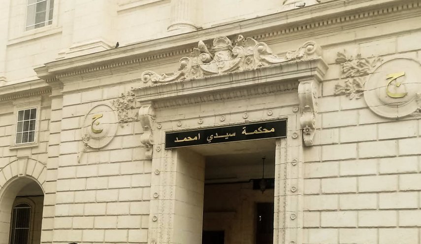 القضاء الجزائري يدين رئيسي الوزراء السابقين بـ12عاما سجنا نافذا 