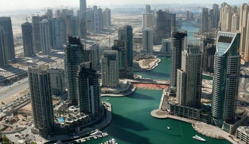 الإمارات تخفف من قيود السفر لکن بشروط!