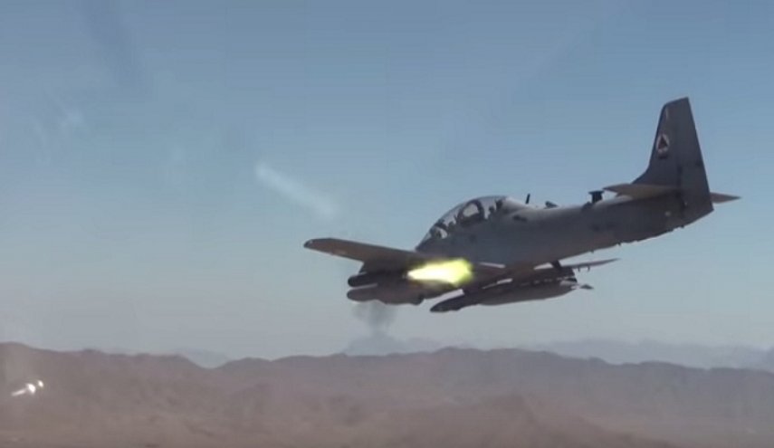 هواپیمای ارتش افغانستان با خلبان آمریکایی سقوط کرد
