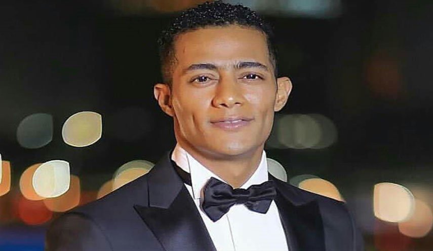 الفنان المصري محمد رمضان يعلق على قصة الـ 125 دبوسا!