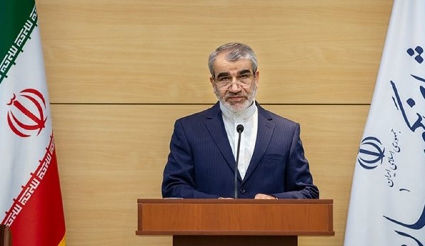 الانتخابات البرلمانية التكميلية في ايران تقام تزامنا مع الانتخابات الرئاسية 