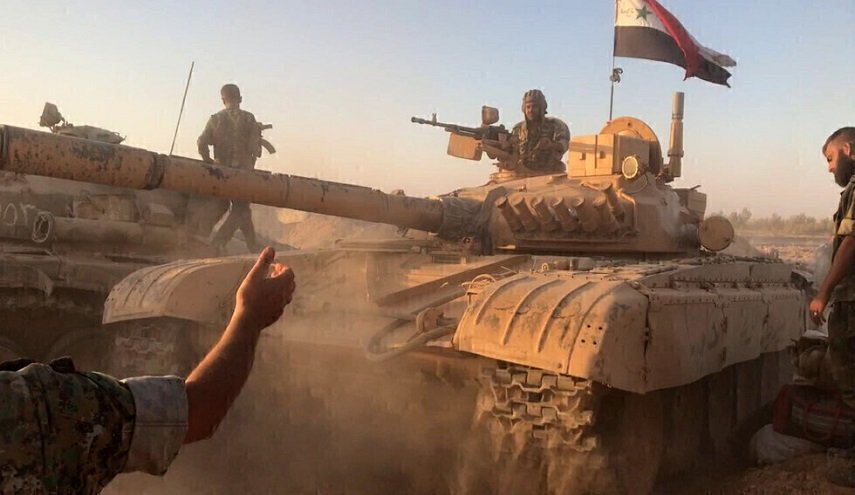 الجيش السوري يصد هجوما كبيرا للمسلحين يخلف 8 قتلى 