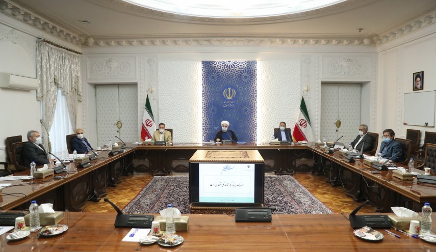 بانک مرکزی مسئول سیاست‌های ارزی است/ سیاست دولت تقویت و پشتیبانی از شرکت هایی است که در صف اول مقابله با تحریم قرار دارند