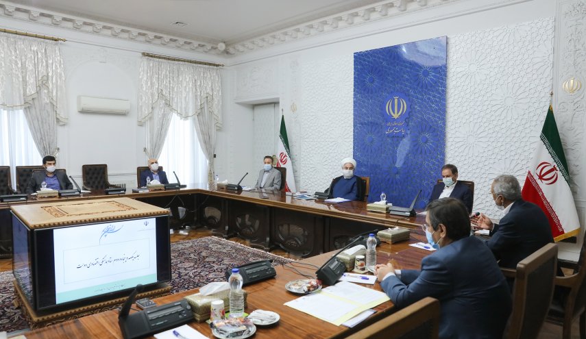 اداره کشور با کمترین اتکا به نفت، قدرت نمایی ایران در جنگ اقتصادی است / تامین نیازهای ضروری مردم و حمایت از تولید کنندگان همچنان اولویت دولت است