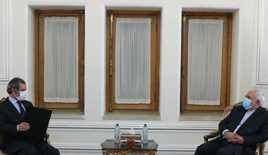 سفیران جدید پرتغال و اسپانیا رونوشت استوارنامه خود را تسلیم ظریف کردند