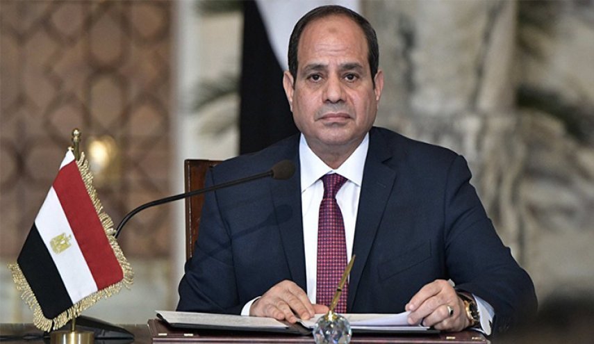 الرئاسة المصرية تصدر قوانين عسكرية جديدة