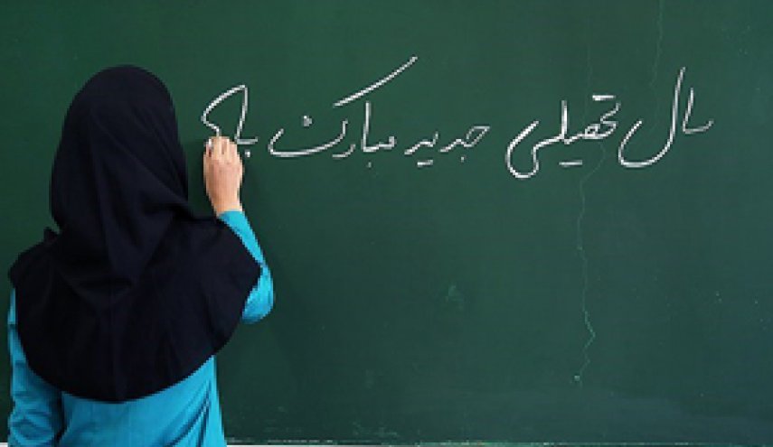 تشریح جزئیات آغاز فعالیت مدارس در سال تحصیلی کرونایی دانش‌آموزان