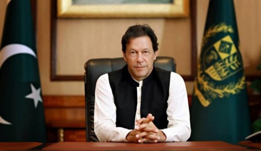 عمران خان: شیعیان پاکستانی عزاداری محرم را با الگوی هیات‌های ایران برگزار کنند