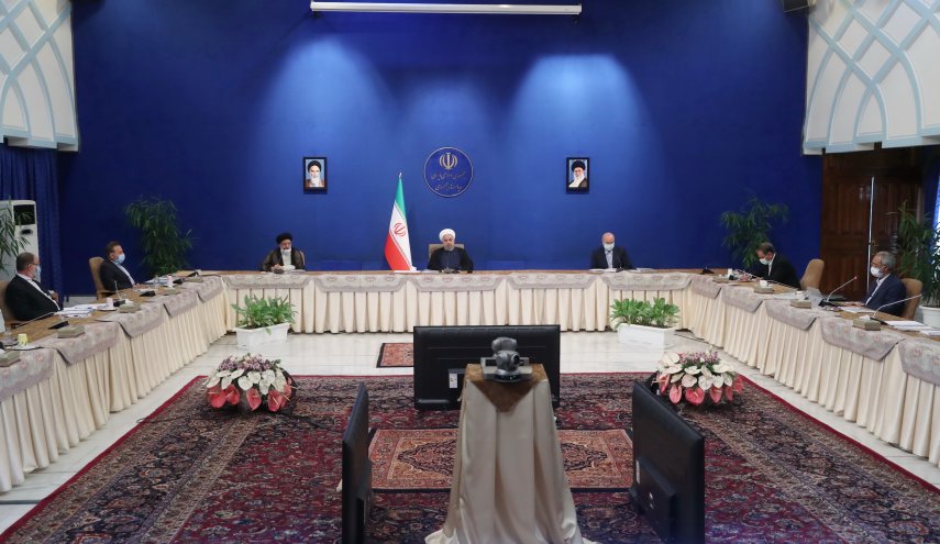 دولت با همکاری قوای دیگر، به دنبال گشایش در اقتصاد و معیشت مردم است/ بررسی پیشنهاد ستاد اقتصادی دولت برای مقابله با تحریم نفتی و هدایت نقدینگی
