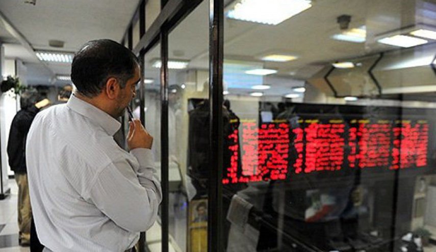  تابلوی بورس قرمز پوش شد / شاخص باز هم به کانال یک میلیون بازگشت
